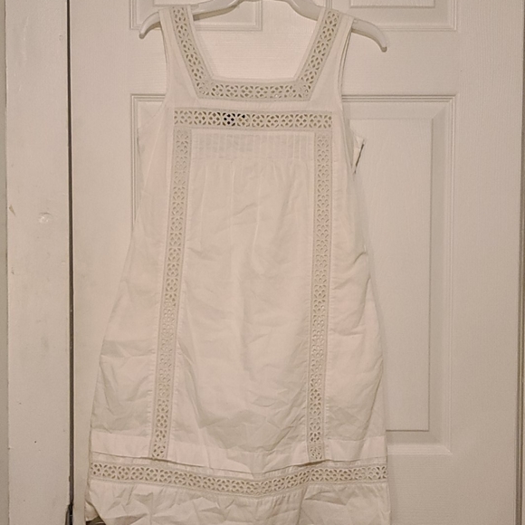 GAP Dresses & Skirts - White Lace Halter Top Dress